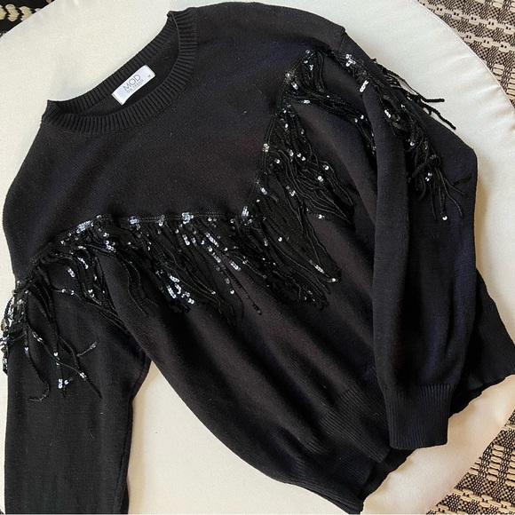 Mod on Trend Black Sweater with Sequin Fringe Medium Cowgirl Southern Glitter - Picture 1 of 7